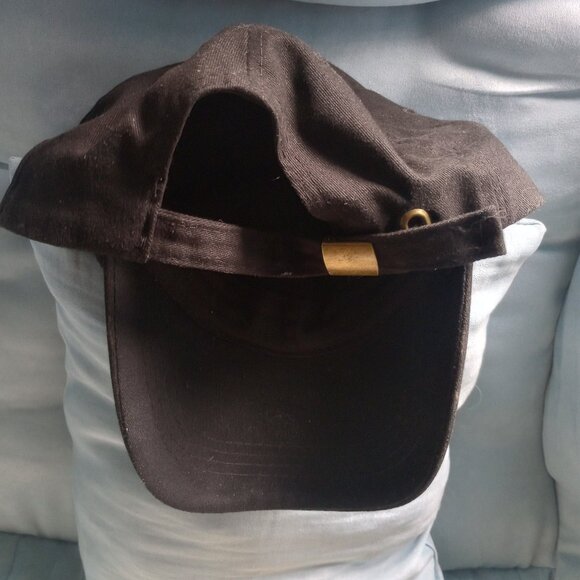 October's Veryown black cap/hat with owl! Lightly used! - Picture 4 of 5